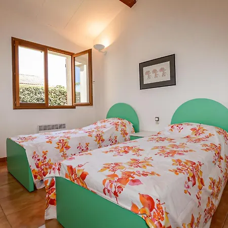 Holiday home 3 Bedroom Stunning In *